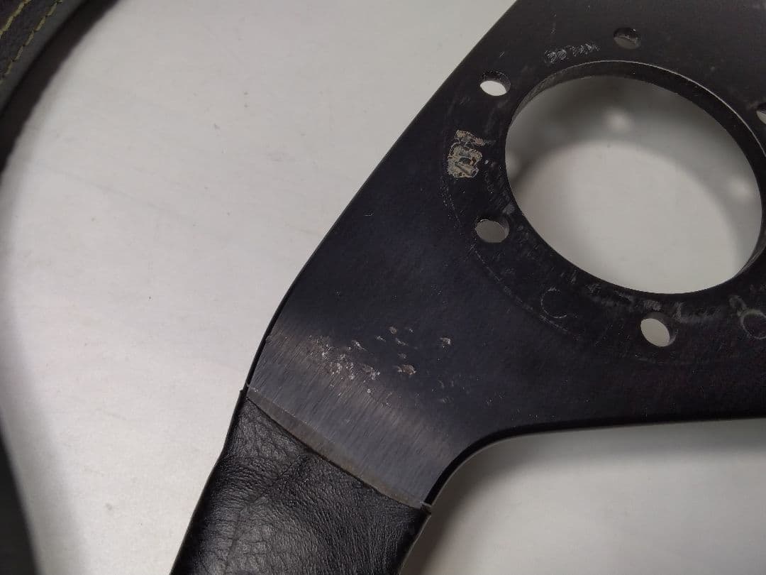 MOMO　ステアリング　３４cm　 ヴェローチェレーシング　当時物