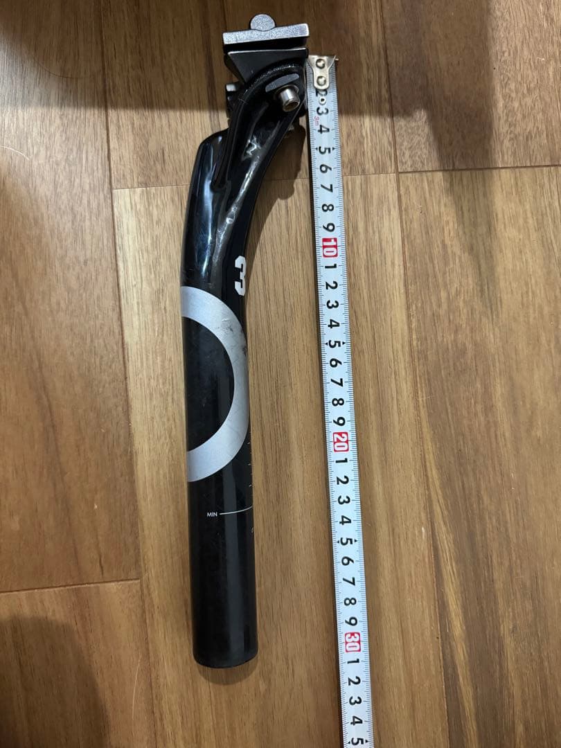 3T STYLUS 25 LTD カーボンシートポスト Φ31.6mm 黒