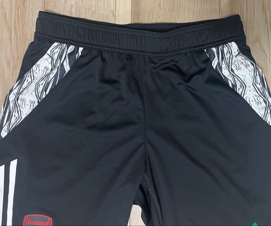アーセナル　トレーニングショーツ　ショートパンツ　国内M相当　新品