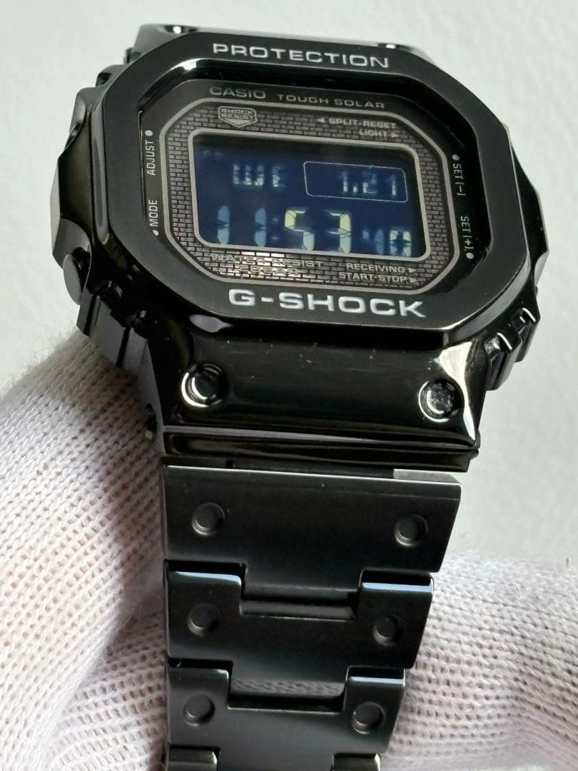 美品　CASIO G-SHOCK GMW-B5000 ブラック 電波ソーラー