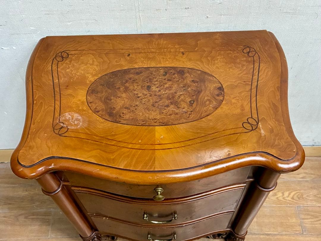 管453☆イタリア製☆アンティーク☆象嵌細工☆3段チェスト