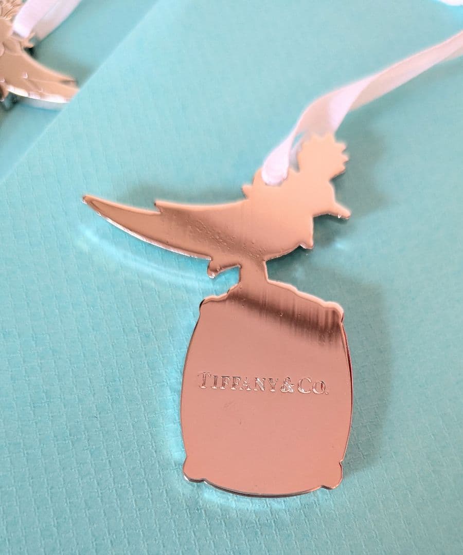 新品ティファニー最新ホリデーチャーム付ショッパー6枚＆ロックチャーム2枚セット