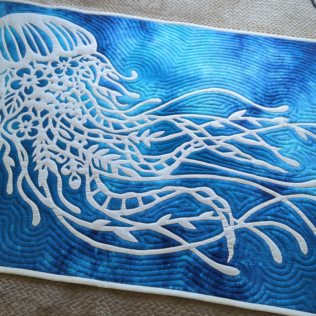 ハワイアンキルトタペストリー　3時のあなた