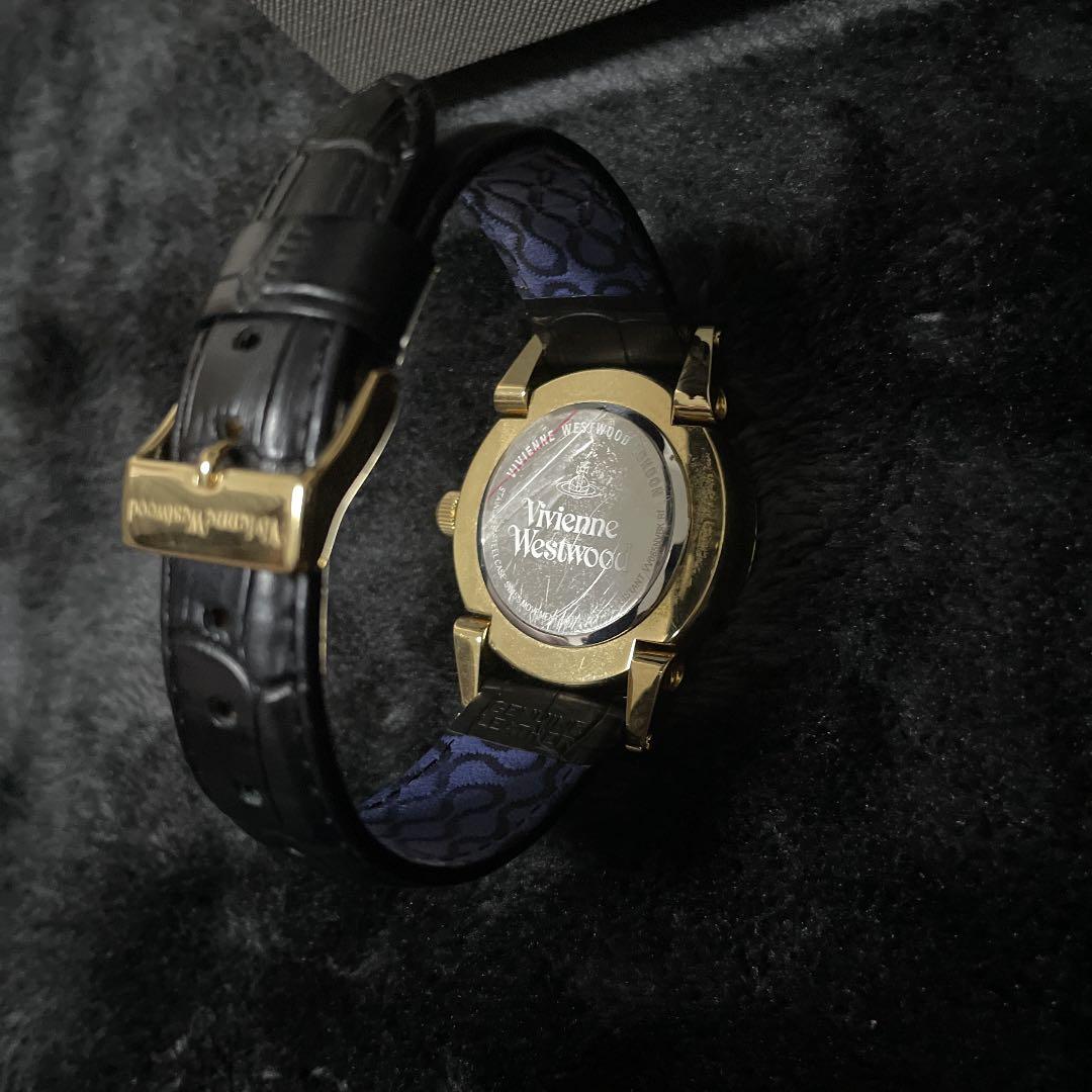 ヴィヴィアン　ウエストウッド