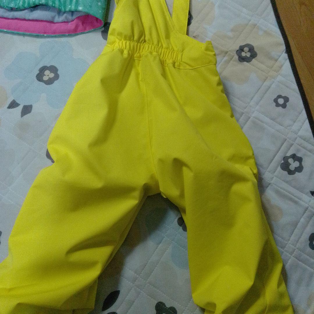 子ども用 スキーウェア ジャケットとパンツ