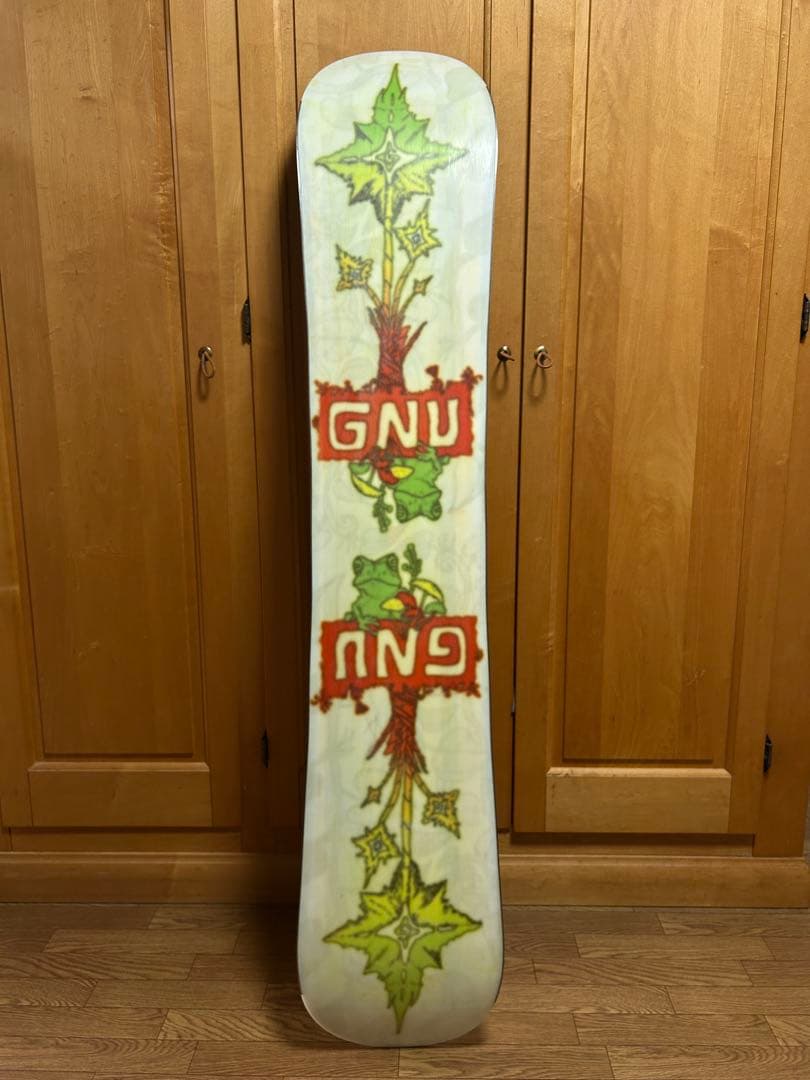 GNUスノーボード　FINEST 151 グヌー