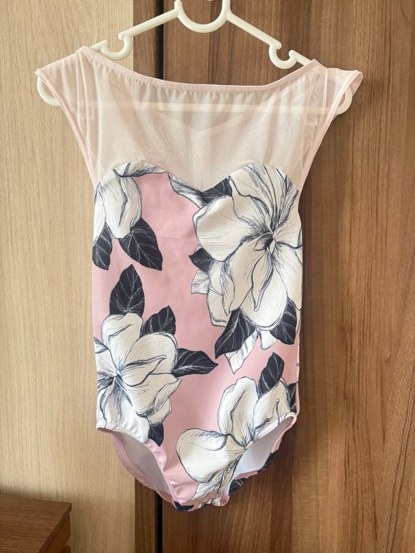 ！お値下げしました！キッズ バレエ レオタード stina 新品未使用