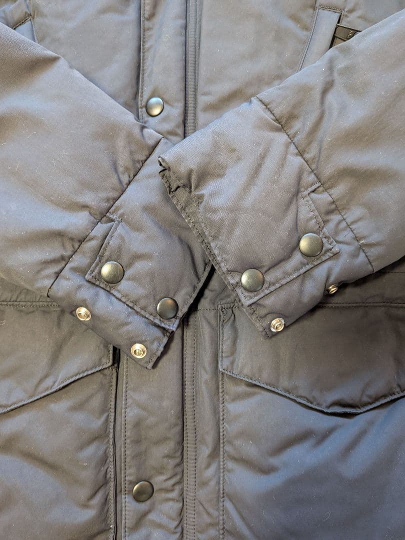 Rocky Mountain ロッキーマウンテン　ダウンジャケット