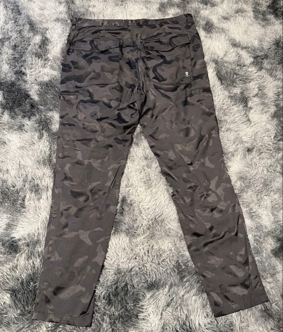 h*f様 マークアンドロナ 補正スリムに　パンツ　ゴルフ　メンズ　　L XL