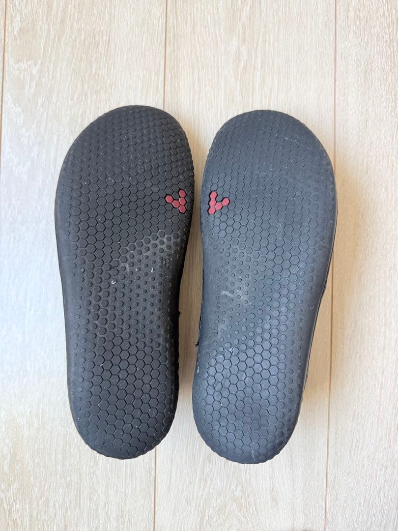 Vivobarefoot ビボベアフット RA III women 40