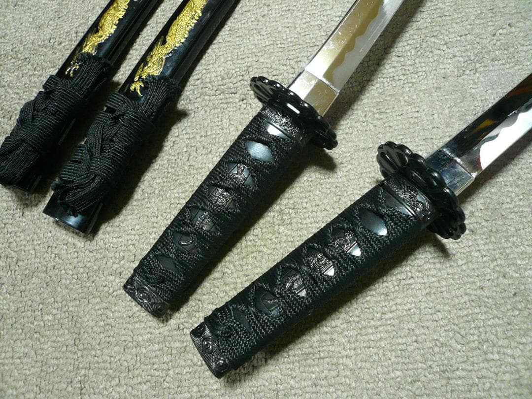 ★ミニチュア 大刀 小刀 龍彫り 模造刀 短刀 日本刀