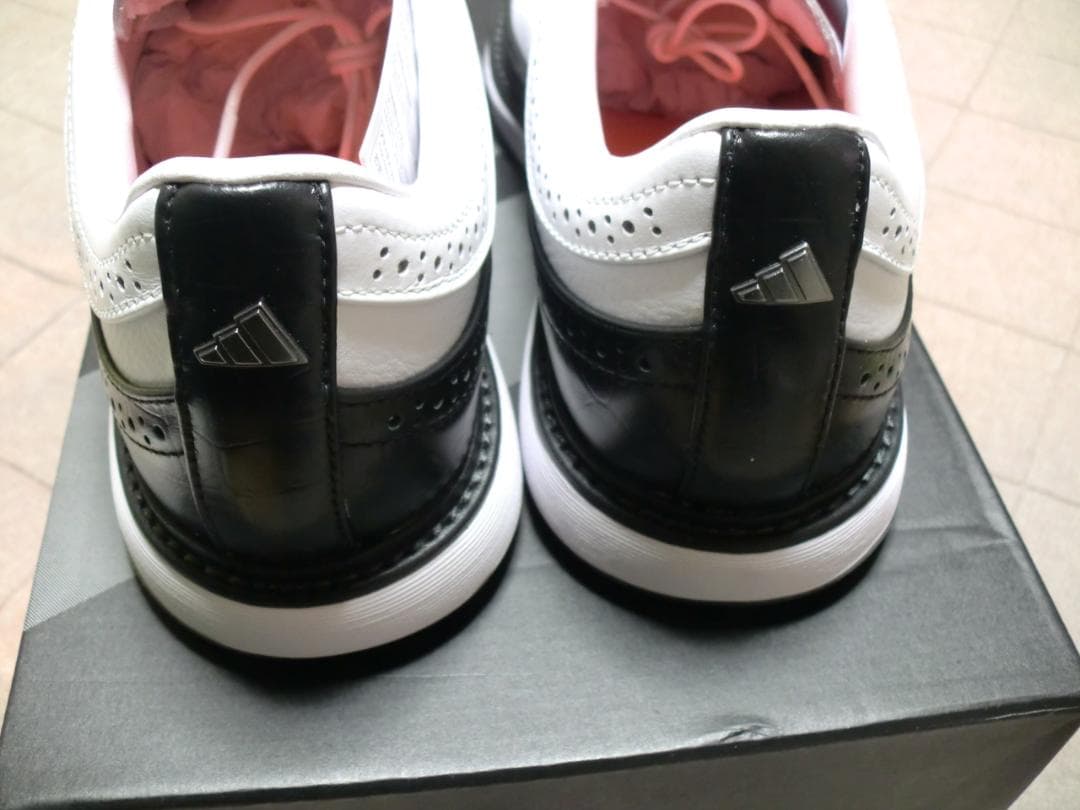 アディダスゴルフ　adidasGolf ID4750 26.5 MC80