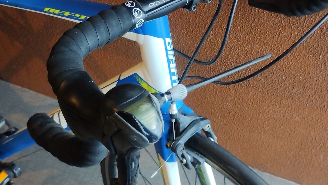 GIANT　DEFY3　ロードバイク SORA