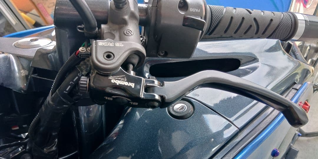 ブレンボ　クラッチ　16 18