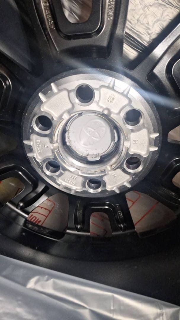 LOVE♡ ランクル250 新車取り未使用 18インチホイールタイヤセット