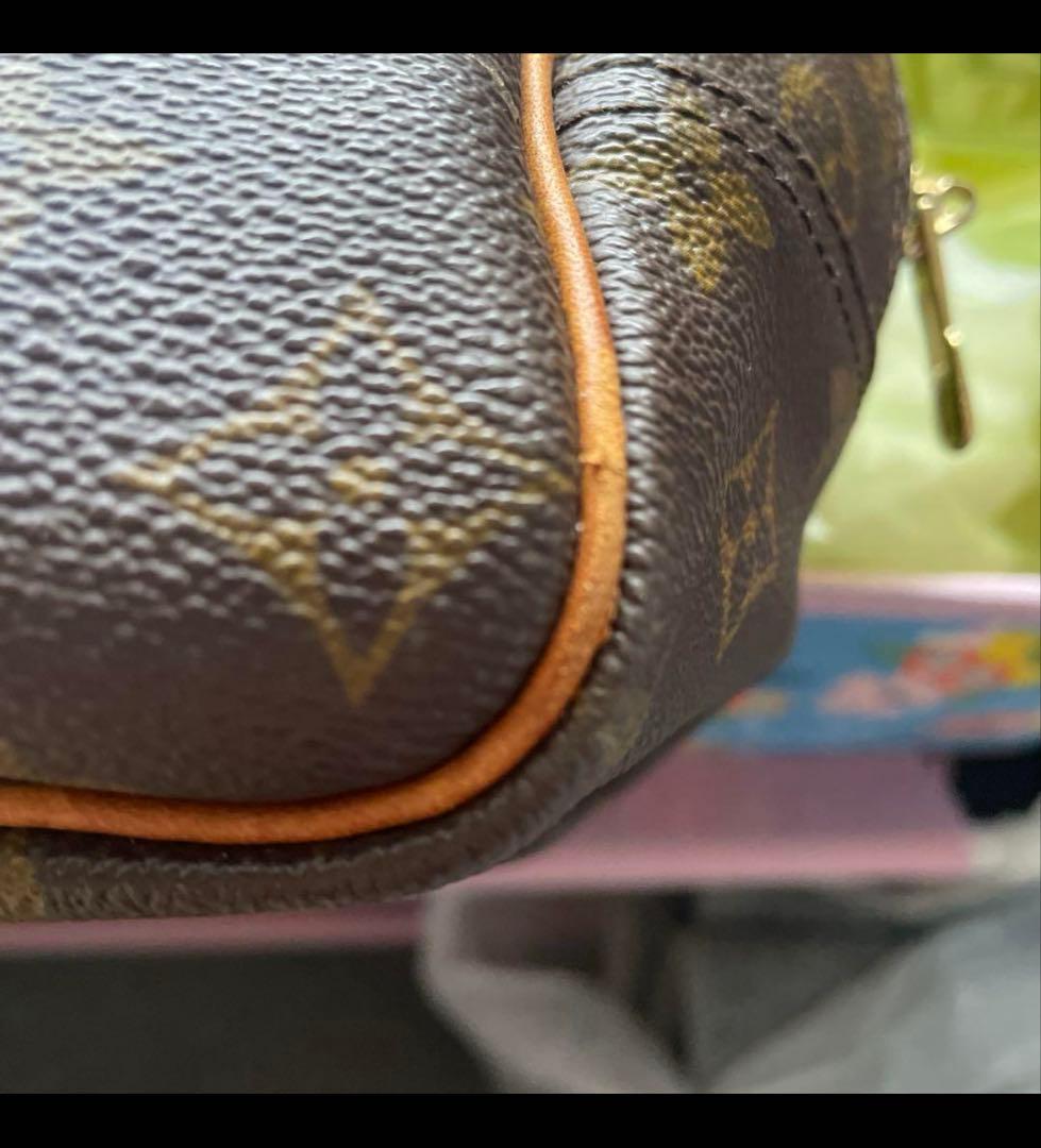 Louis Vuitton ルイ・ヴィトン　モノグラムバッグ　ドーヴィル