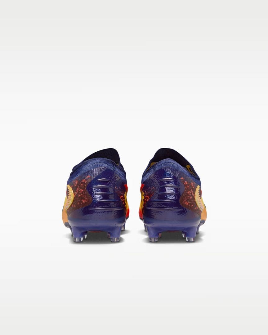 新品　ナイキ　ファントム6 ロー　AG PRO Nike Phantom