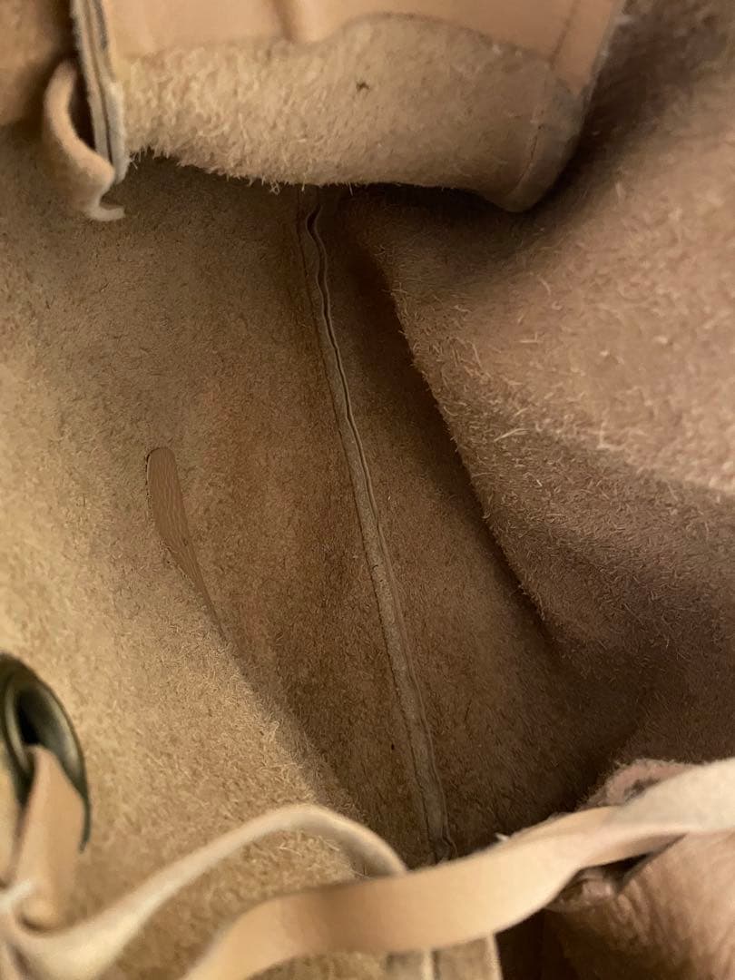 miu miu レザーハンドバッグ