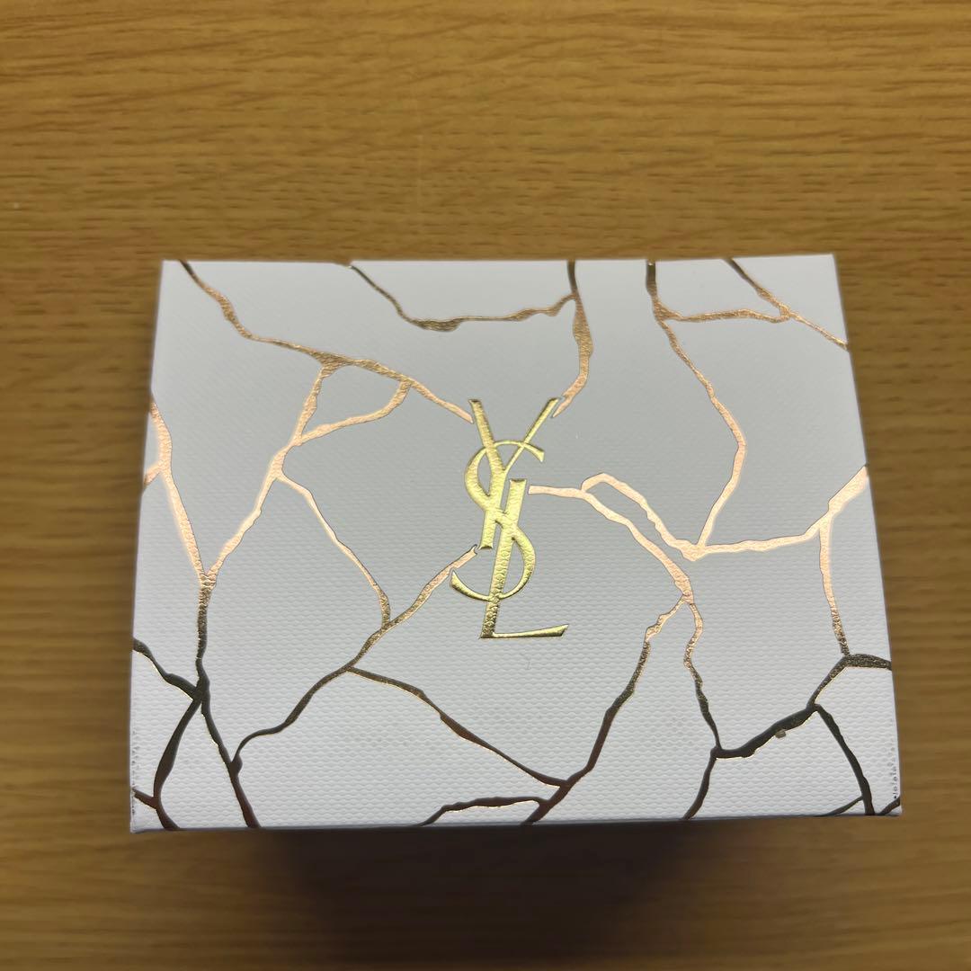 【完売品】YSL ルージュ ヴォリュプテ キャンディグレーズ2