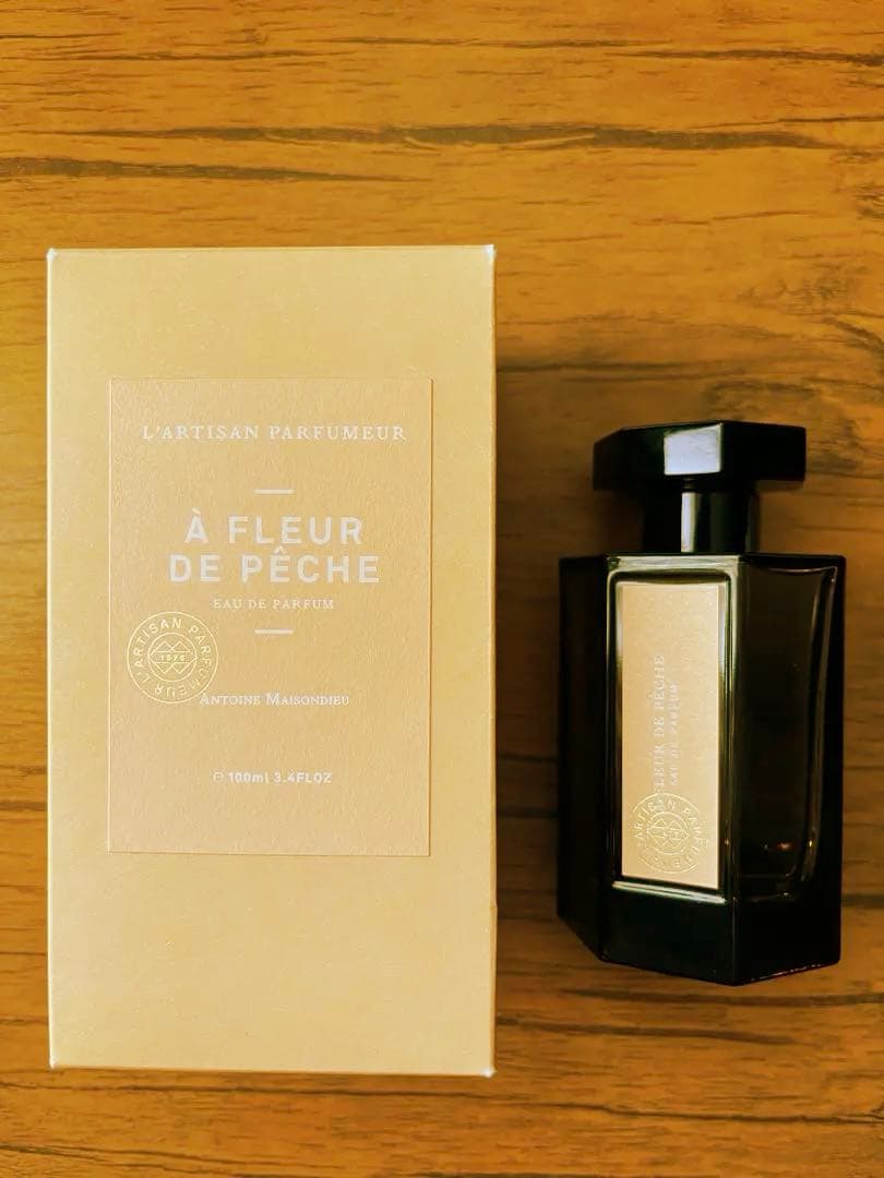 ユー　ラルチザンパフューム　アフルールドペッシュ EDP 100ml