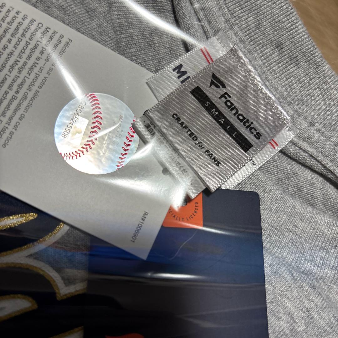 MLBドジャース優勝記念Tシャツ2025