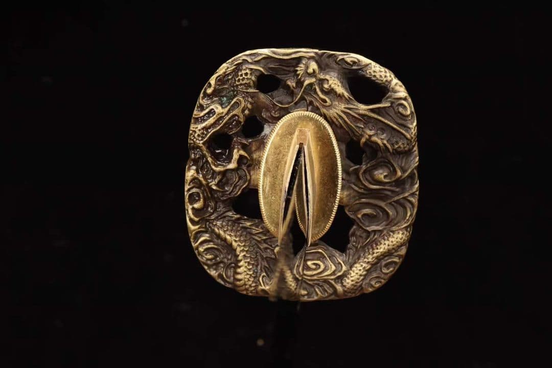 【侍刀一四方竜】  武具　刀装具　日本刀　模造刀 居合刀