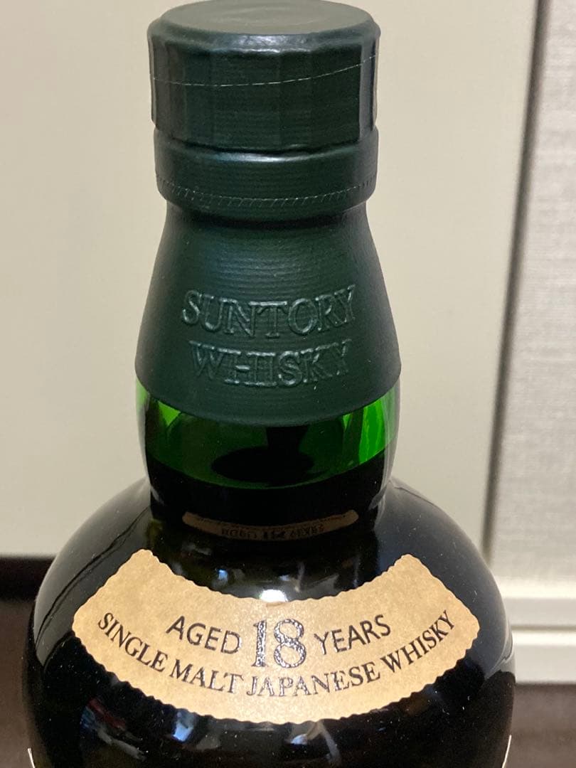 サントリー 白州 18年 カートン付 ウイスキー