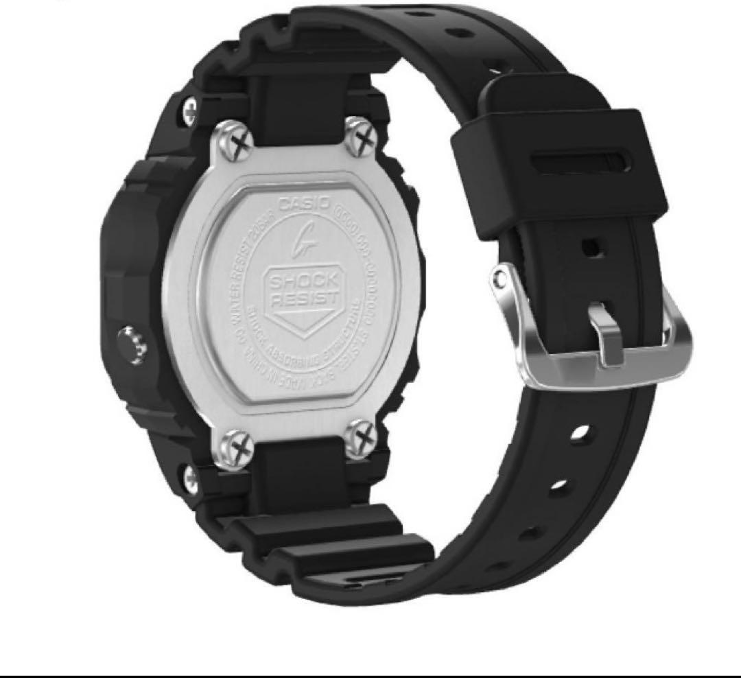 i*c様 新品未使用　正規店購入カシオGショックDWN-5600-1JR CAS