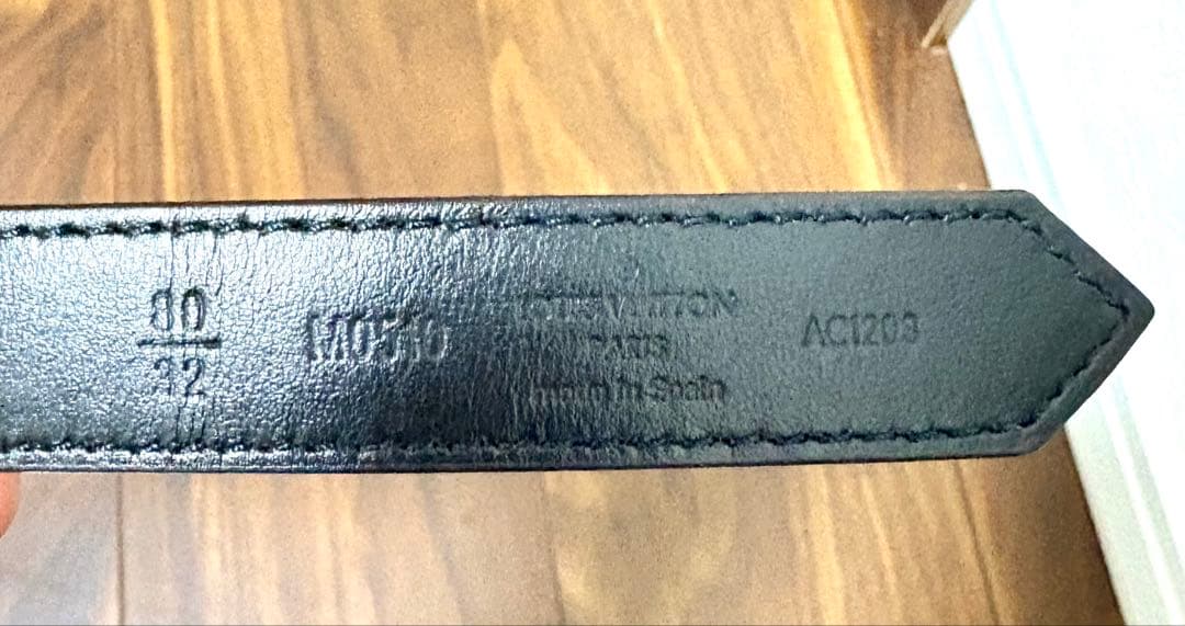 ルイヴィトンリバーシブルゴールド金具 ベルト