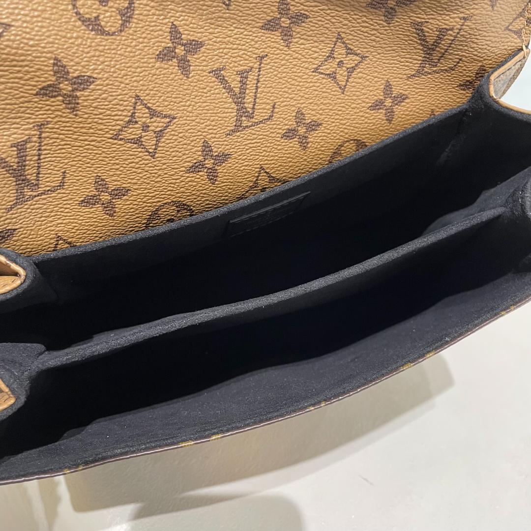 Louis Vuittonリバース ポシェット メティス M41465