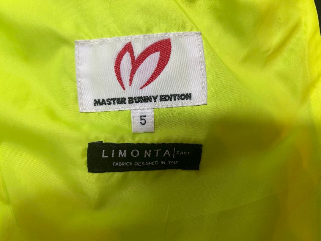 マスターバニー　ブラック　ダウンジャケット 蛍光イエロー裏地