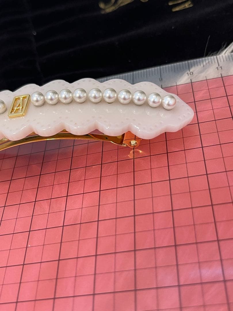 ALEXANDRE DE PARIS パールデザイン バレッタ (8 cm)