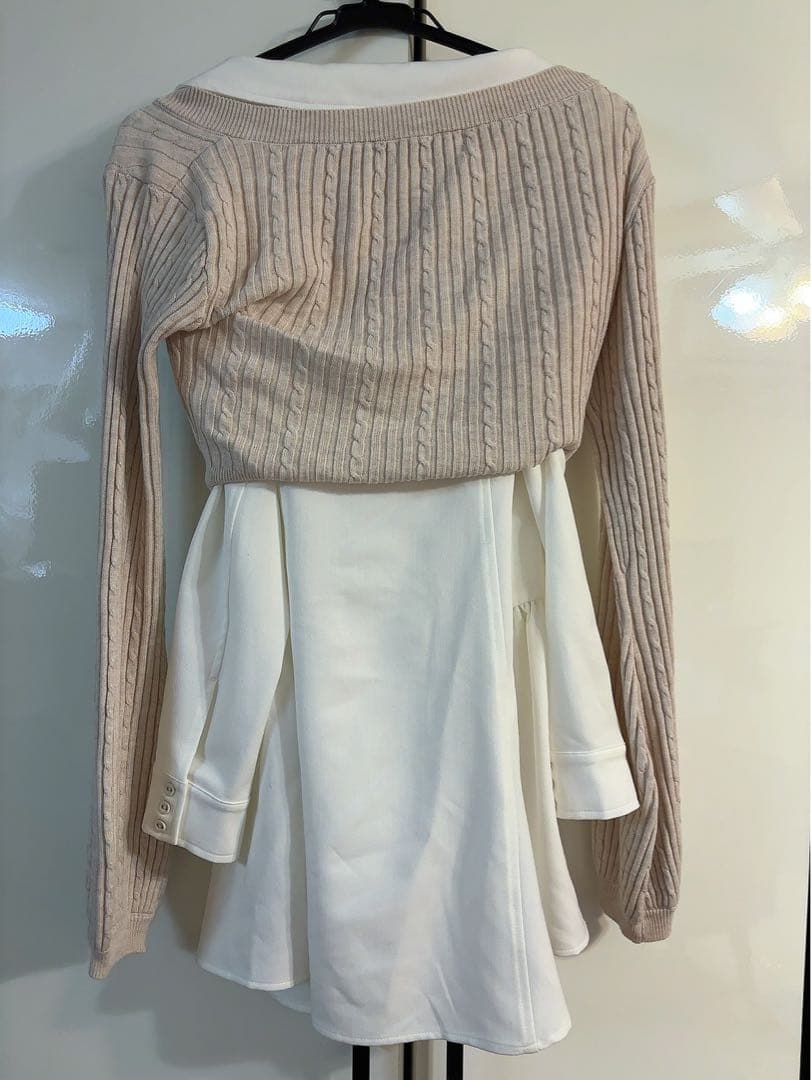 即*要様 ベージュホワイト セーター ドレス