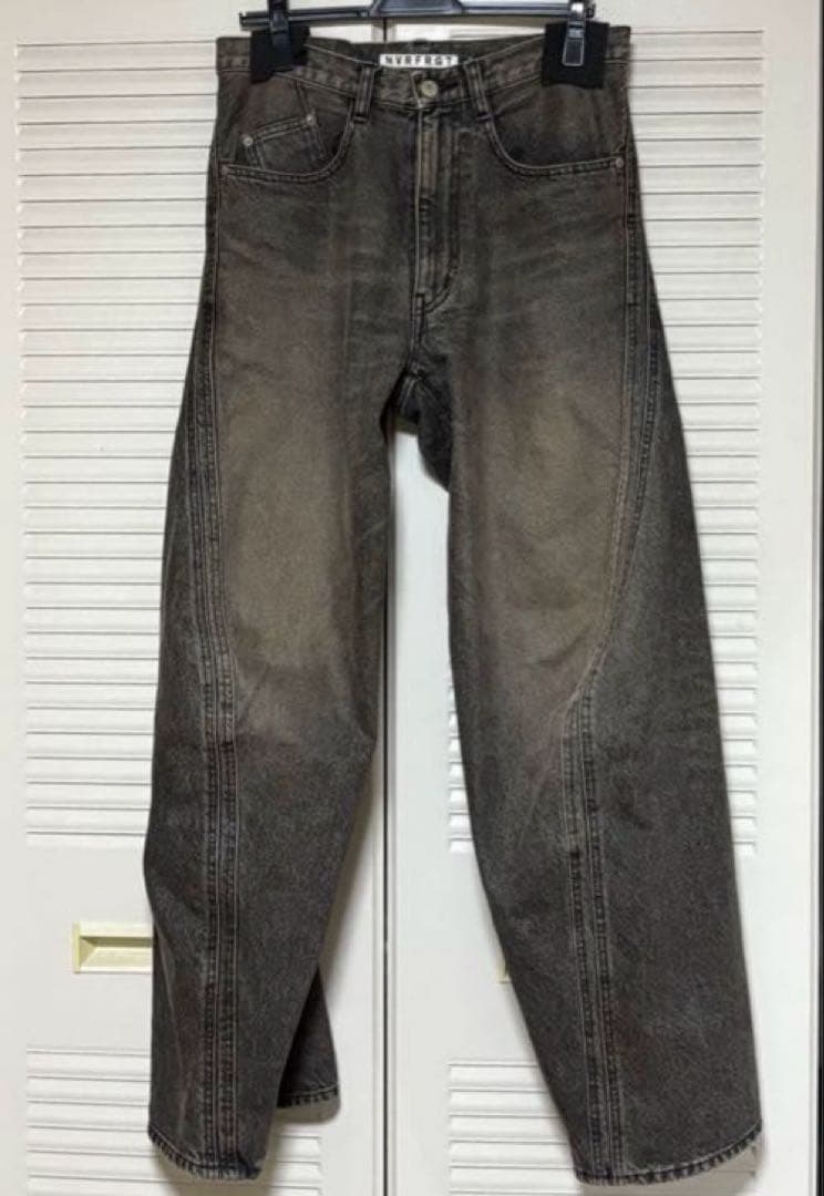 パンツ NYRFRGT 3D Twisted Wide Leg Jeans