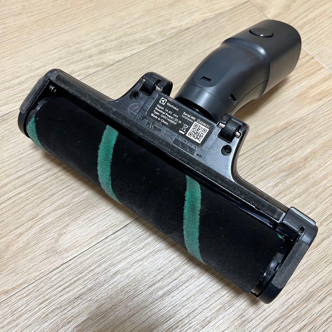 【別売りモップ付き】エレクトロラックス コードレス 掃除機 EFP71525