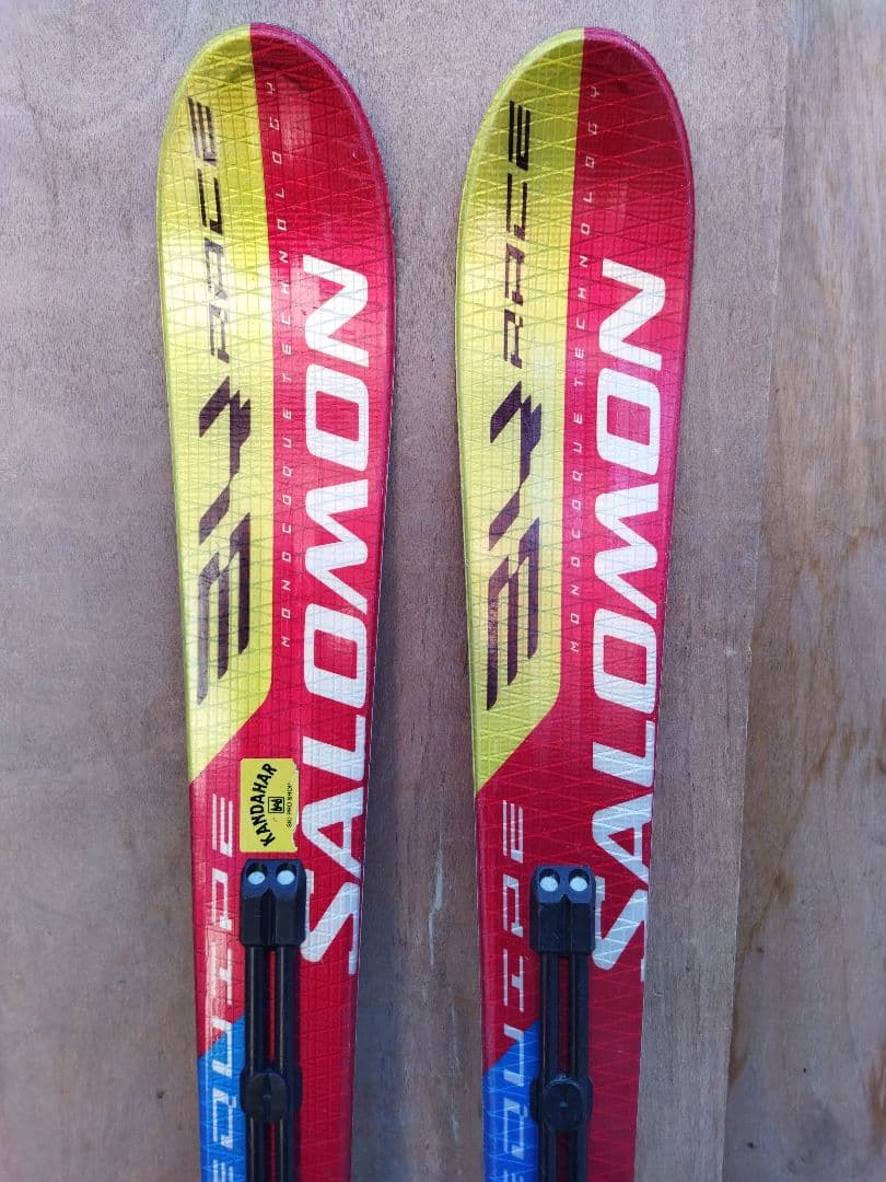 サロモン　SALOMON　EQUIPE 3V スキー板 レッド/イエロー