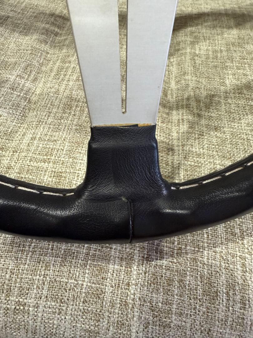【美品】ナルディ 38φ クラシック レザー ステアリング 本体 FET 37