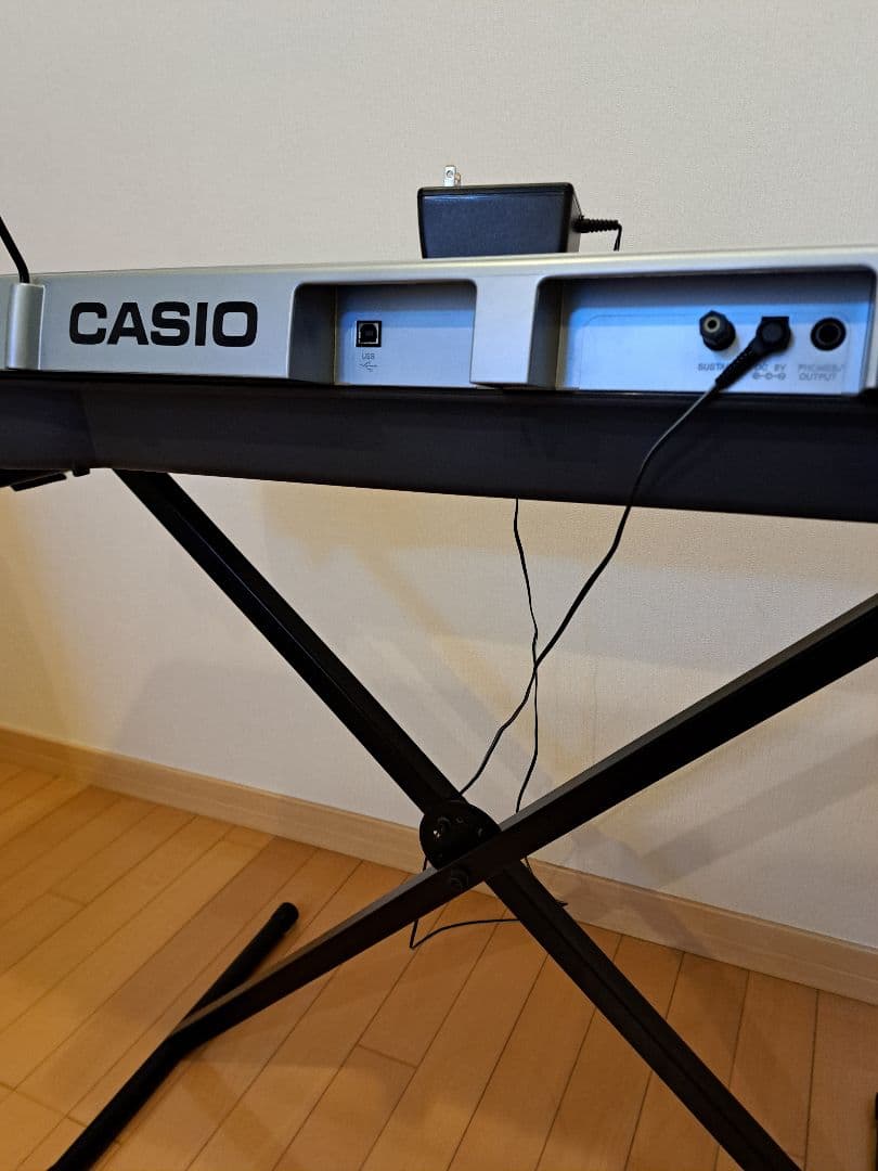 CASIO 61鍵盤 電子オルガン スタンド　譜面タテ　ACアダプタ　椅子付き