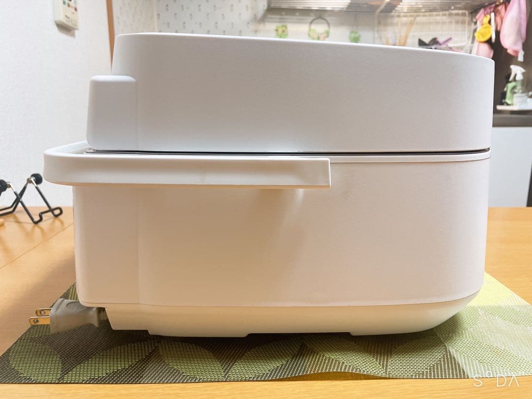 Panasonic 炊飯器 2022年製 SR-VSX101 ホワイト 動作保証