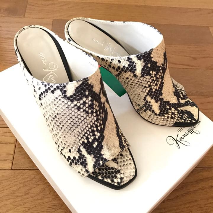 【新品】銀座かねまつ / パイソン ミュール