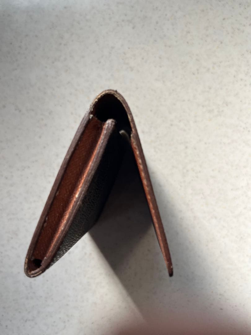 Louis Vuitton モノグラム　アンヴェロップ　ヴィジット