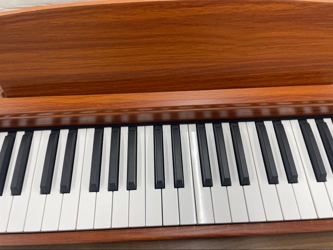 電子ピアノ88鍵盤　給電タイプ　木目調ボディ　ウォールナット