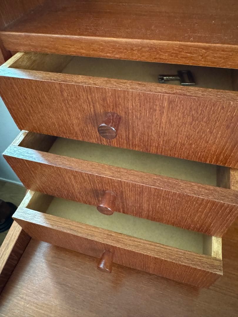 ロイズアンティークス ビューローブックシェルフ