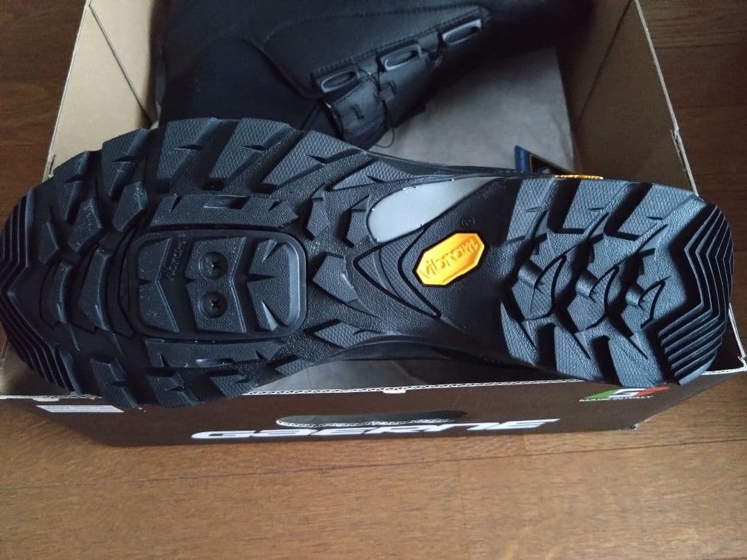 ガエルネ 27cm GAERNE G.ICE-STORM ALL TERRAIN