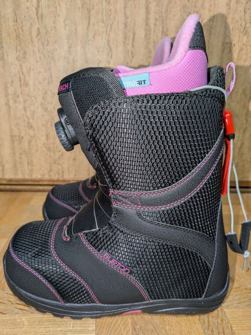 BURTON スノーボードブーツ PEACH BOA 女性用 ブラック/ピンク