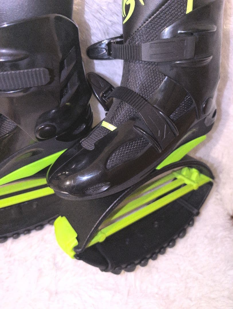 ジャンピングシューズ トランポリンブーツ 新品未使用 サイズC