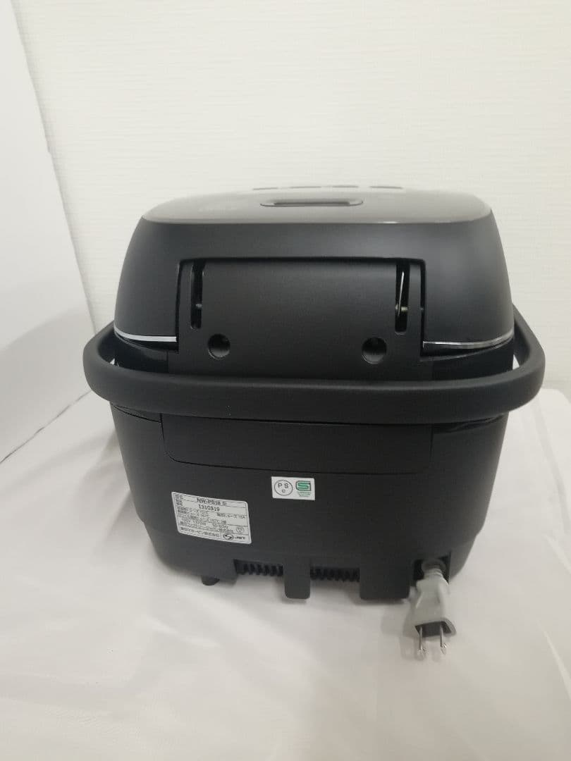 象印　圧力IH炊飯器　炎舞炊き　NW-PS18