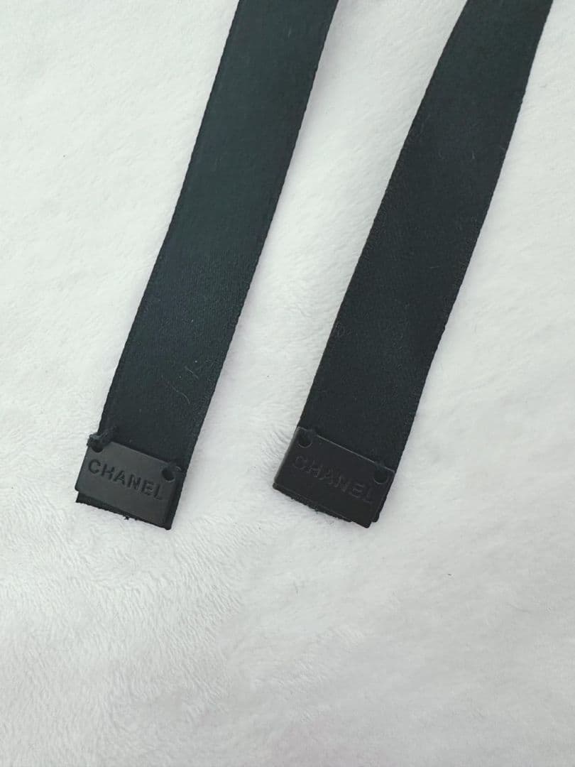 CHANELリボン付きホワイトニット帽新品