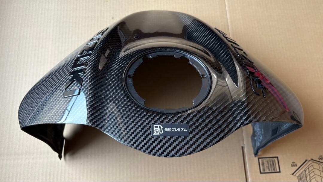 隼 HAYABUSA用 SPEEDRAタンクトップカバードライカーボン