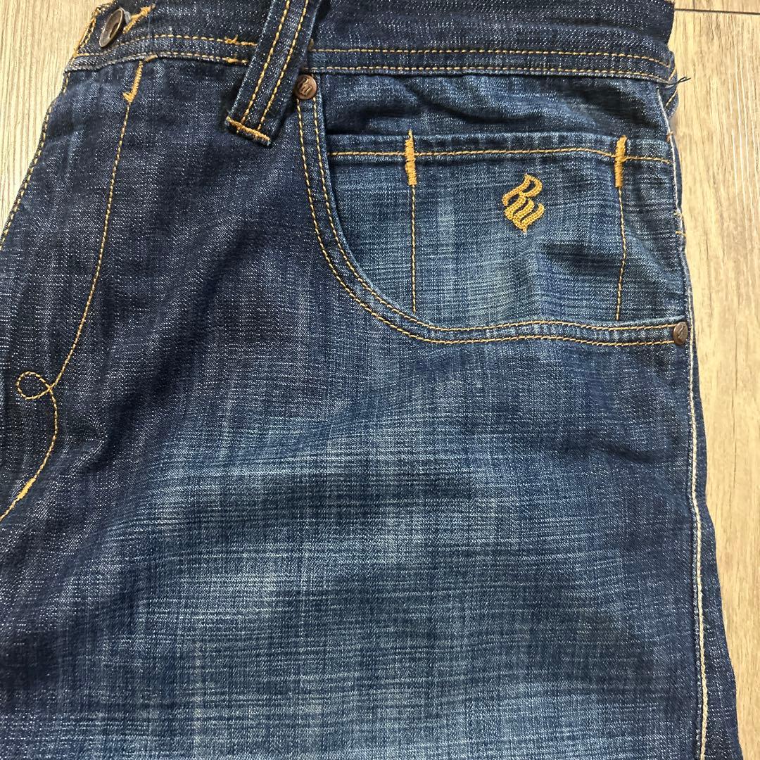 メルオジ ROCA WEAR